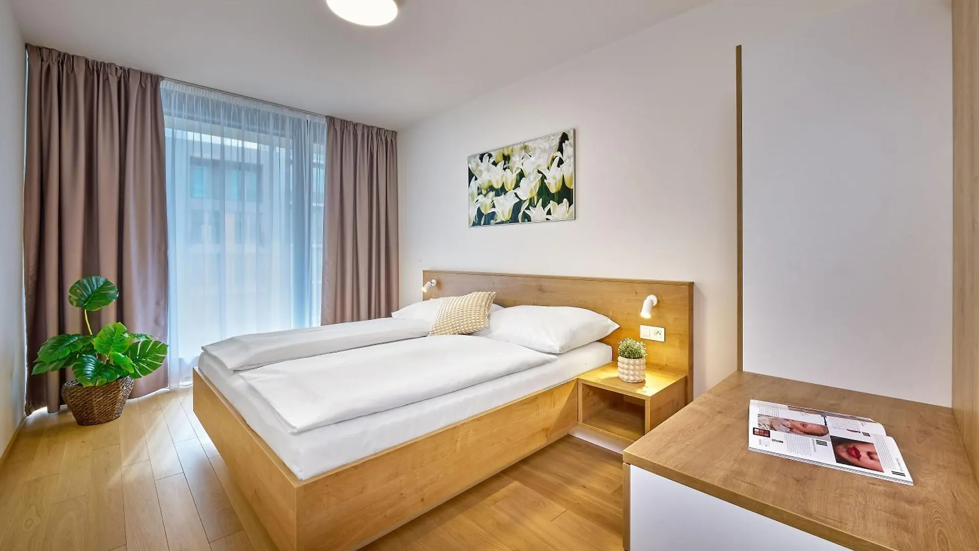 **** Aparthotel Downtown Suites Andel Praga Repubblica Ceca