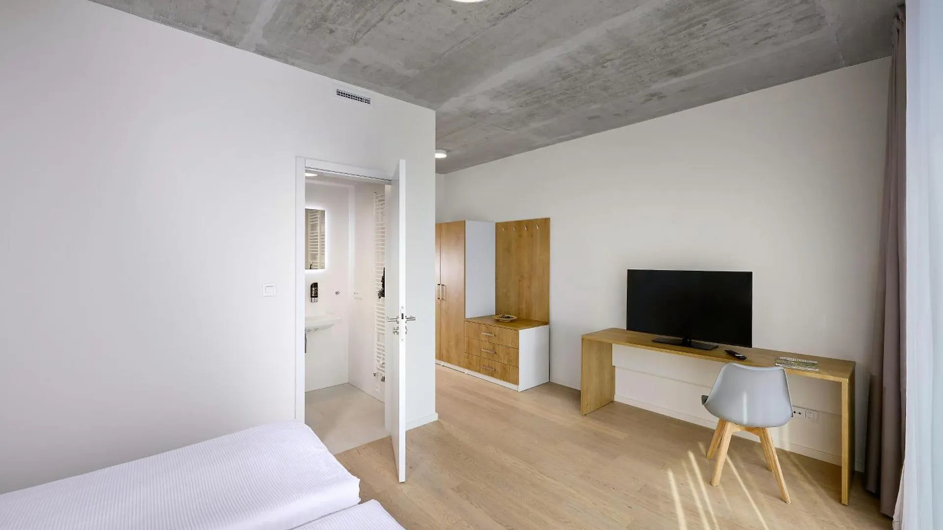 Aparthotel Downtown Suites Andel Praga