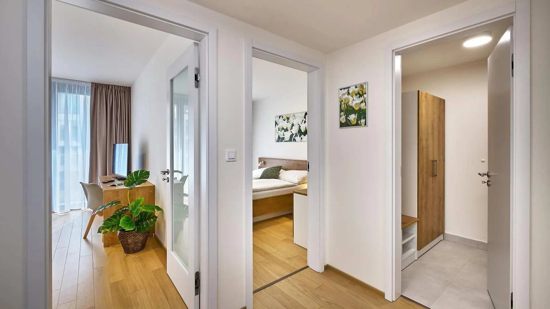 Downtown Suites Andel Prague Aparthotel